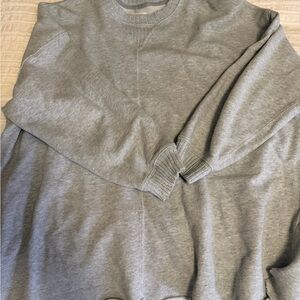 Aerie Gray Crewneck Women’s Sweater
